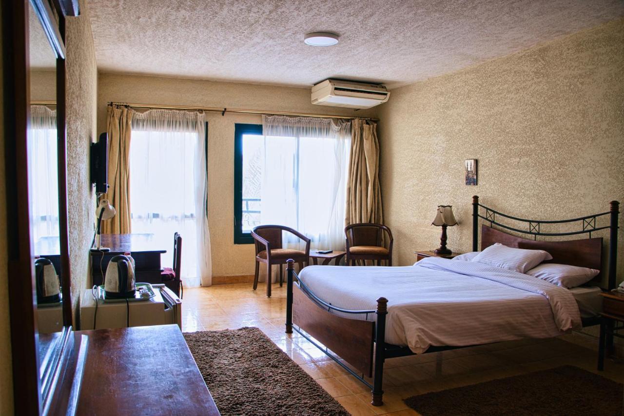 Hotel Adham Compound à King Mariout Extérieur photo