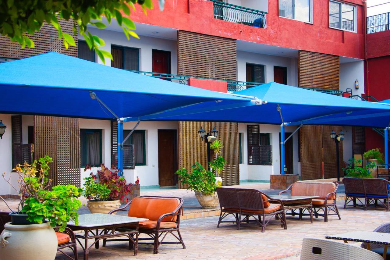 Hotel Adham Compound à King Mariout Extérieur photo