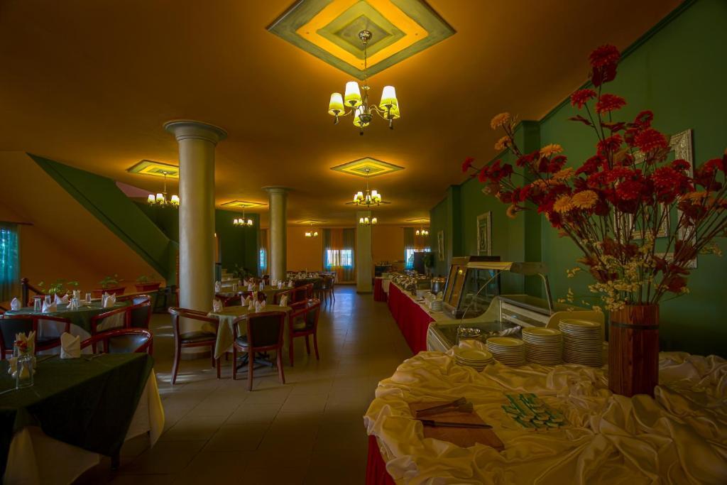 Hotel Adham Compound à King Mariout Extérieur photo